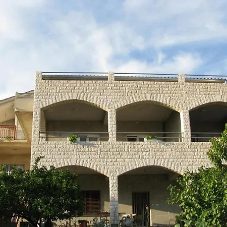 With A Parking Space Grebastica, Sibenik - 13860 Baselovici