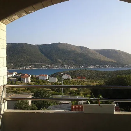 Apartamento With A Parking Space Grebastica, Sibenik - 13860