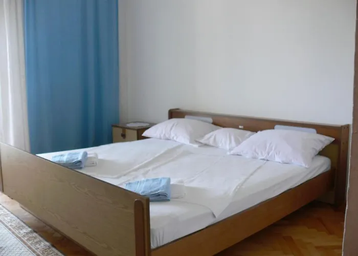 With A Parking Space Grebastica, Sibenik - 13860 דירה *