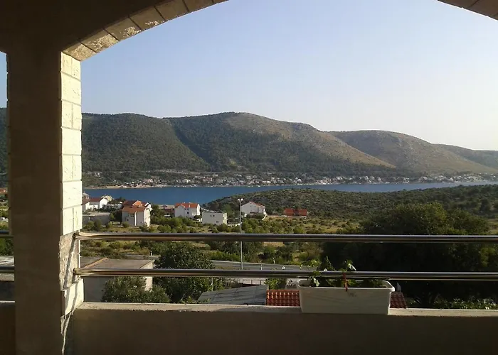 Daire With A Parking Space Grebastica, Sibenik - 13860