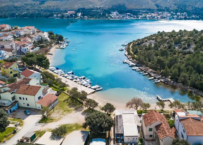 With A Parking Space Grebastica, Sibenik - 13860 *